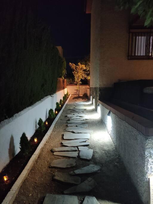 Chalet Con Piscina En Entorno Idilico La Zubia  Exterior foto
